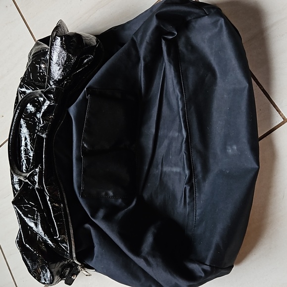 YSL Easy Y Logo Patent Leather Bag Black Silver - Picture 12 of 16